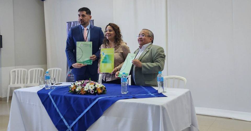 Visita a UNC 2